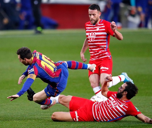 Barca có thể tự định đoạt chức vô địch sau khi thua sốc?