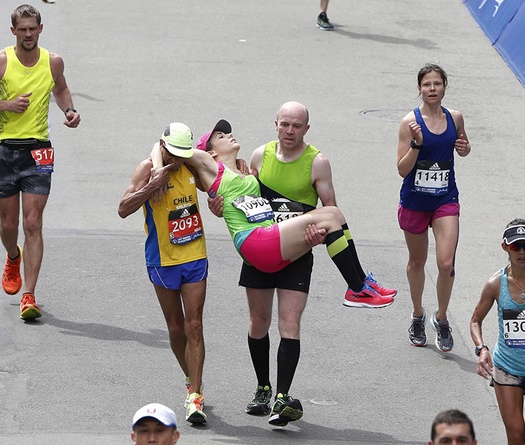 VĐV marathon càng trẻ, chạy nhanh càng có nguy cơ cao bị sốc nhiệt