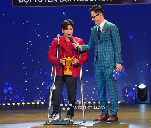 Kình ngư khuyết tật Đỗ Thanh Hải: “Lên nhận Cúp Chiến Thắng 2022, run quá quên hết cả bài phát biểu”