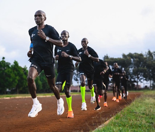 Triết lý thành công của “vua marathon” Eliud Kipchoge khiến dân chạy thế giới phải suy ngẫm