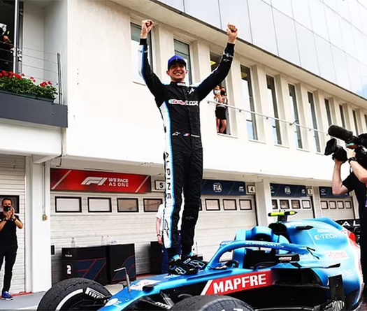 F1 Grand Prix Hungary: Số 1 xa lạ và sự cố Vettel làm sập web FIA