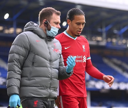 Liverpool đối mặt với ác mộng mất Van Dijk toàn bộ mùa giải