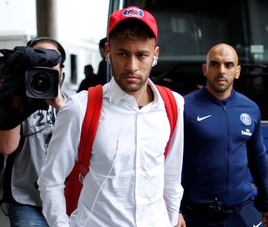 Neymar đòi Barca trả gần 60 triệu euro “chây ì”