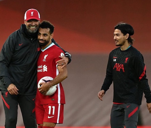 Liverpool “rùng mình” về 10 trận khốc liệt sắp tới