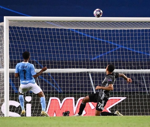 Man City tan nát giấc mơ Champions League vì 59 giây đau khổ