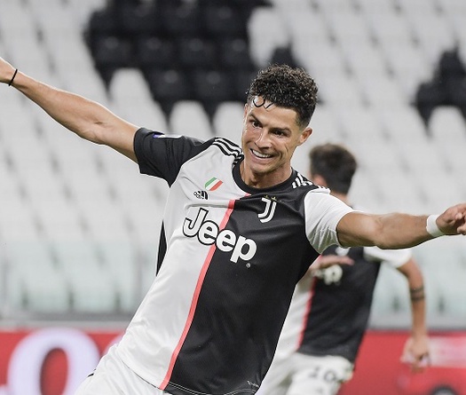 Ronaldo cần thêm một bàn để lọt vào Top 5 chân sút vĩ đại nhất