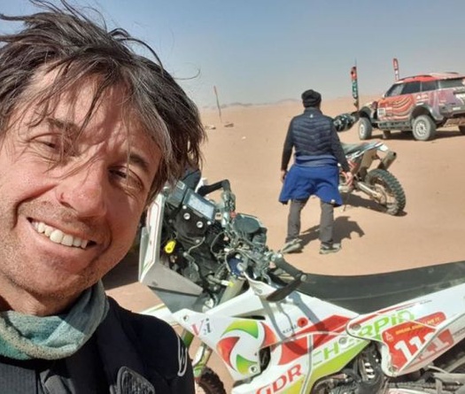 Cái chết đầu tiên của năm trên đường đua mô tô Dakar Rally