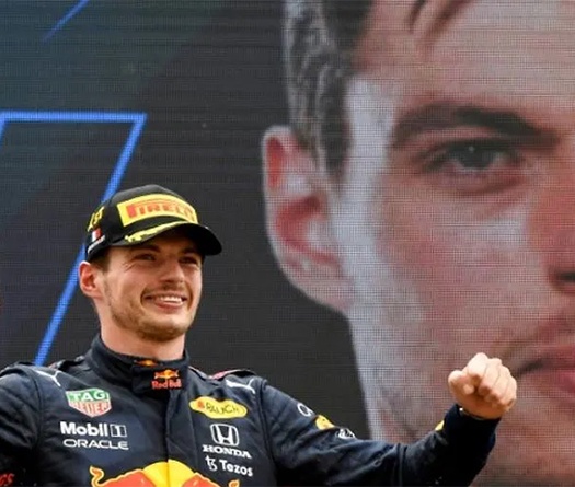 Kết quả F1 lại gây sốc: Verstappen ngày càng bỏ xa Hamilton!