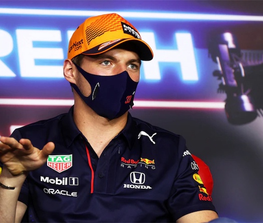 Verstappen lại chiếm pole F1,  Hamilton lộ rõ bất lực!