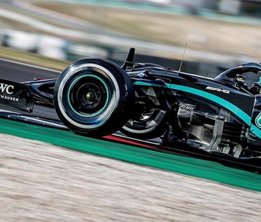 Lewis Hamilton chiếm pole tại Bồ Đào Nha