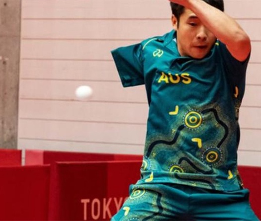 Bóng bàn Paralympic: Đoạt HCB dù bị gấu cắn cụt tay