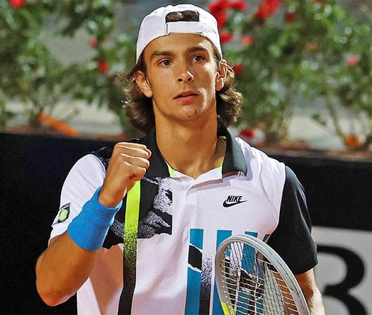 Bất ngờ vòng 1 giải tennis Italian Open: Trẻ nhất thắng già nhất hay chuyện bạn thân Federer bị đánh gục