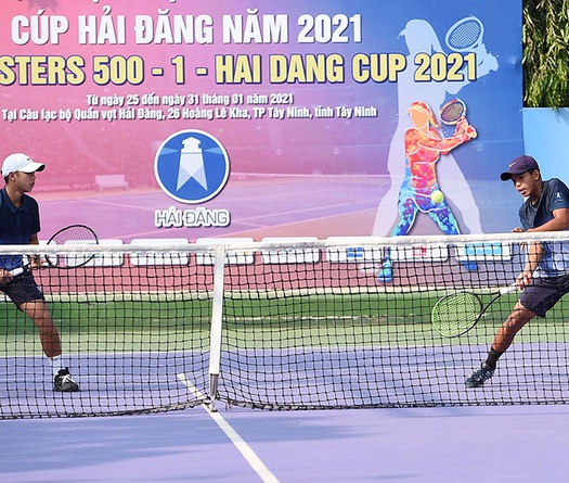Hải Đăng khởi đầu ấn tượng tại giải tennis VTF Masters 500 – 1