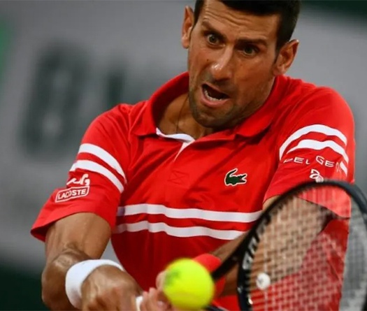 Kết quả tennis Roland Garros mới nhất: Djokovic vẫn bồng bột, nhưng thắng!