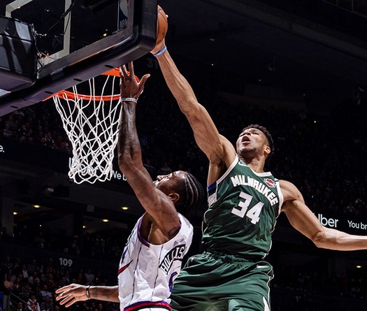 Giannis Antetokounmpo bỏ túi danh hiệu Defensive Player of The Year 2020