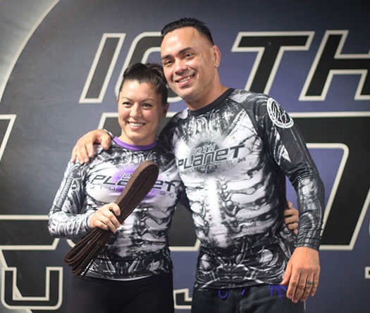 Lò võ nổi tiếng 10th Planet bị thiêu rụi giữa bạo loạn tại Mỹ