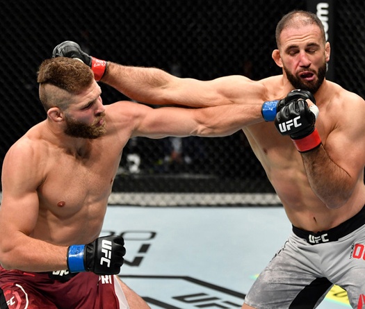 Tân binh UFC gây sốc với màn knockout ‘sát thủ’ Thụy Sĩ