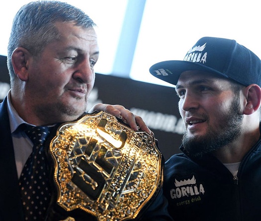 Khabib Nurmagomedov lần đầu lên tiếng sau khi cha qua đời