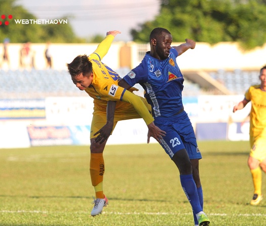 Thua liền 3 trận, SLNA nói… không vấn đề gì cả