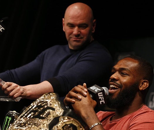 UFC đồng ý đàm phán đưa Jon Jones lên hạng