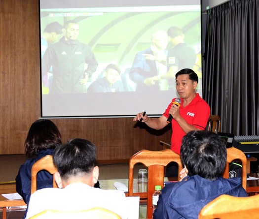 Gần nửa đêm, một cựu trọng tài V.League phẫu thuật gấp vì tai nạn hy hữu