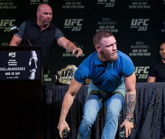 Dana White: ‘Rắc rối sẽ xảy ra nếu bạn có lối sống như Conor’