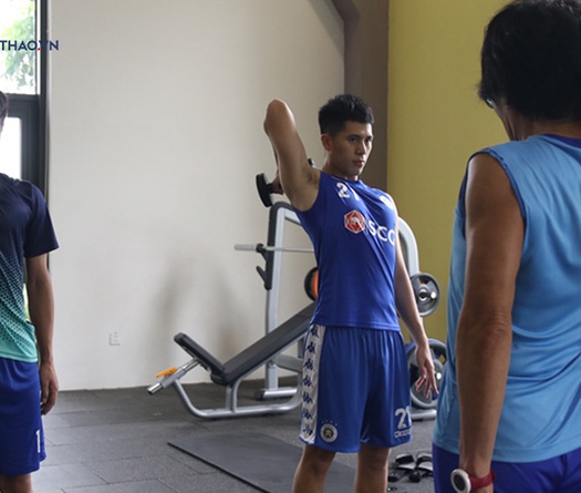 Bác sĩ U20 Việt Nam: Đình Trọng thiếu sự chăm sóc từ chính bác sĩ phẫu thuật