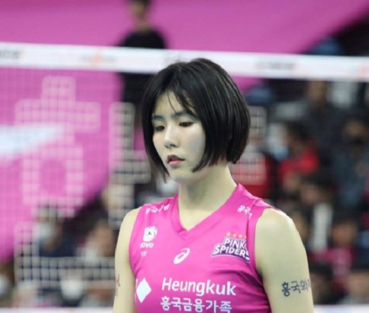 Lee Da Yeong: Sao xinh đẹp nhất KOVO Cup gặp chấn thương như thế nào?