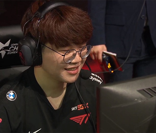 T1 Clozer: Crown là hình mẫu mà em hướng đến