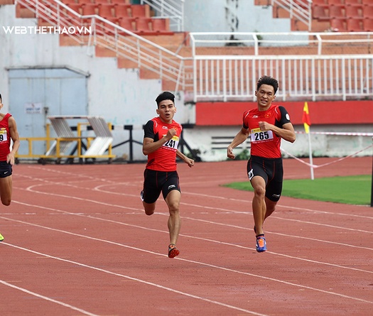 “Hot boy múa quạt” Trần Nhật Hoàng dẫn đầu Đông Nam Á chạy 400m mùa giải 2020