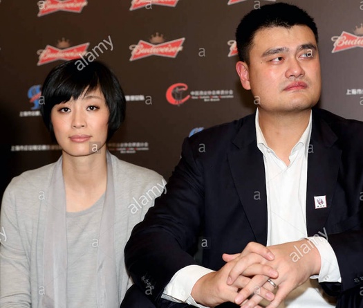 Vợ Yao Ming khổ sở vì chồng tăng cân không kiểm soát