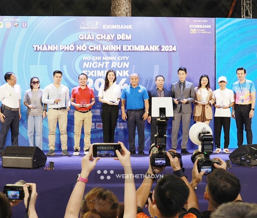 Ho Chi Minh City Night Run Eximbank 2024 khai mạc tưng bừng trước ngày đua