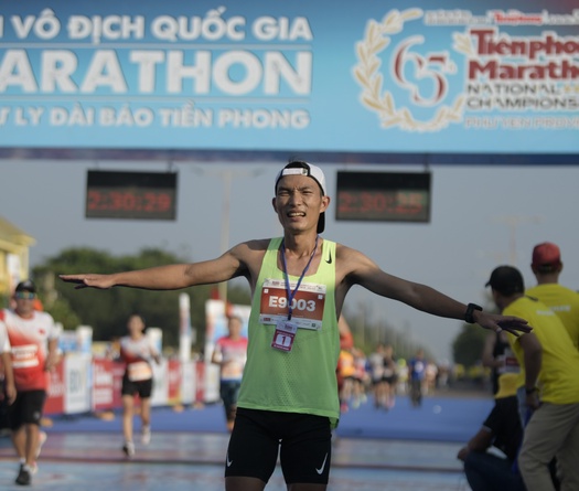 Hoàng Nguyên Thanh 5 mùa liên tiếp thống trị giải marathon vô địch quốc gia
