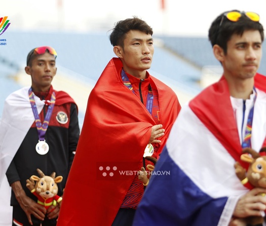 VĐV Việt Nam giành HCV marathon nam SEA Games đầu tiên được Bình Phước vinh danh