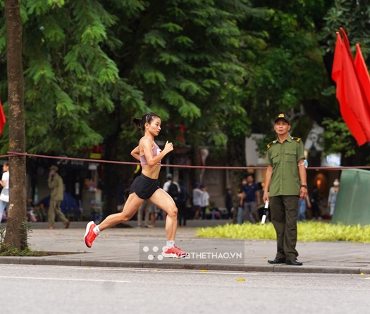 Một số bài tập cơ bản trong luyện tập chạy bộ hữu ích cho VĐV dự Viettel Marathon 2024