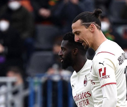 Ibrahimovic tiếp bước Ronaldo đạt kỳ tích ở 5 giải hàng đầu châu Âu