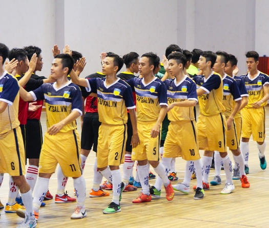 Dàn sao phủi học đường nâng giải futsal ĐH Hutech lên tầm cao mới