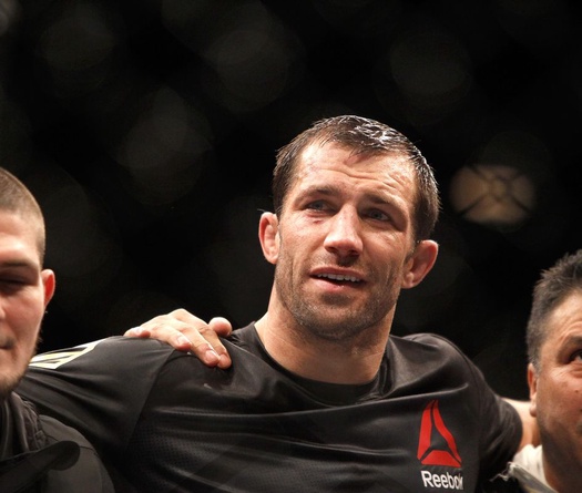 Luke Rockhold chính thức thách đấu "công chúa" Jon Jones