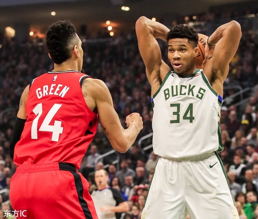 Cuộc chiến vương quyền: 43 điểm của "Thần Hy Lạp" cũng không cản được Kawhi Leonard