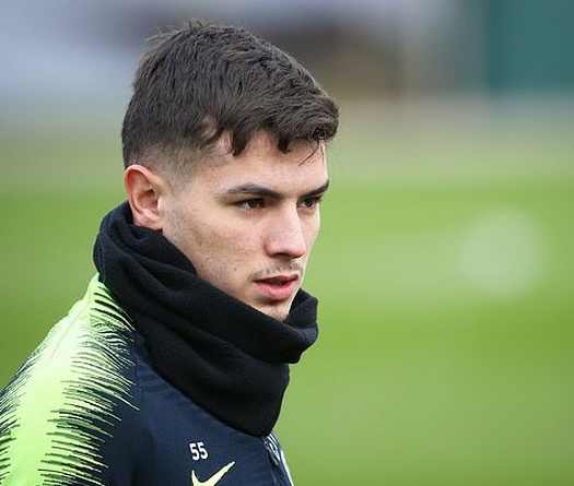 Man City cài điều khoản “dị” ngăn Real Madrid bán lại tài năng trẻ cho Man Utd