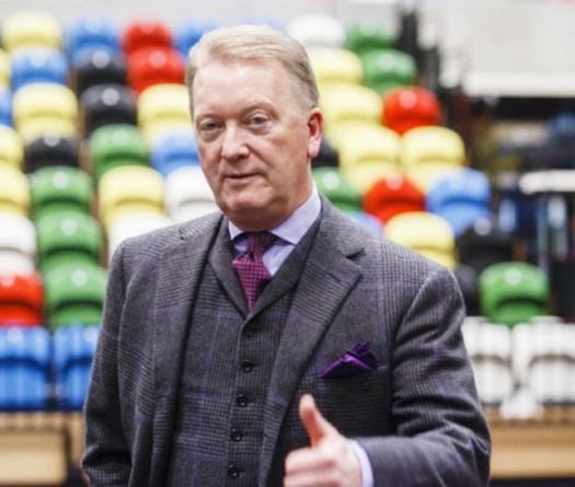 Ông bầu Frank Warren xác nhận "đồng nghiệp" Eddie Hearn có gửi cho Fury lời mời đấu với Joshua