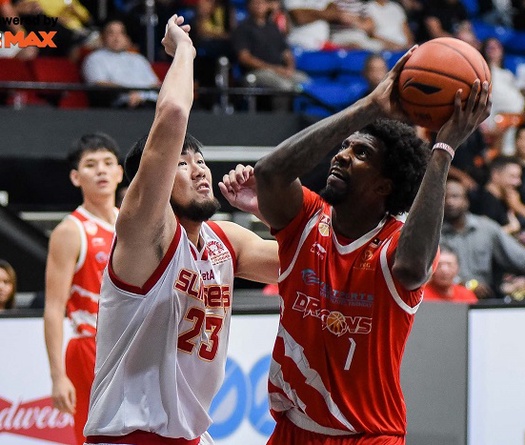 Singapore Slingers 81-44 Malaysia Dragons: Sự đơn độc của Winston Shepard