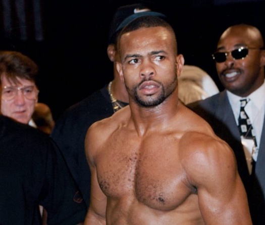 Roy Jones đáp trả lời thách đấu của Vitor Belfort: "Cho tôi 6 tuần và tôi sẽ hạ gục cậu"