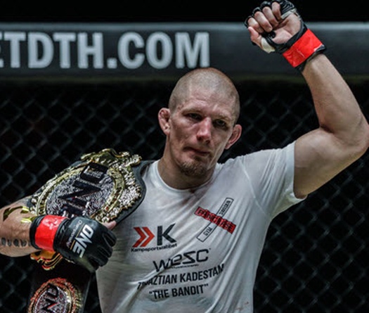 Zebaztian Kadestam thể hiện bản lĩnh của nhà vô địch với thắng lợi trước Georgiy Kichigin