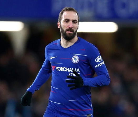 Tin chuyển nhượng tối 21/3: Chelsea xem xét “trả” Higuain trở lại Juventus