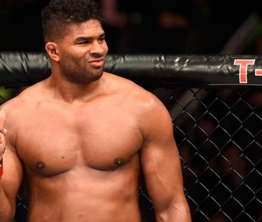 Đối thủ của Alistair Overeem đã bị thay đổi trước thềm UFC Saint Petersburg