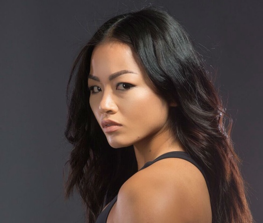 "Chất" Muay của tay đấm xinh đẹp Bi Nguyễn