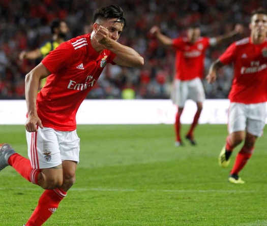 Soi kèo Benfica vs Eintracht Frankfurt 02h00 ngày 12/04 (Tứ kết lượt đi cúp C2)