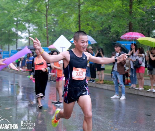Hùng Hải, Hồng Lệ chia sẻ kinh nghiệm chạy đường dài tại Expo Ecopark Marathon 2019