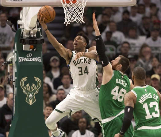 Nhận định NBA: Boston Celtics vs Milwaukee Bucks (ngày 4/5, 7h00)